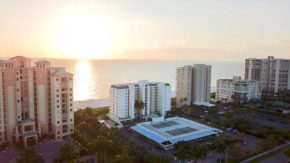 Breathtaking Sunsets @ This Beachfront Beauty, On-Site Restaurant/Tiki Bar